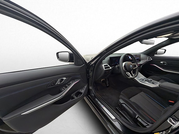 BMW 330e 11 of 30
