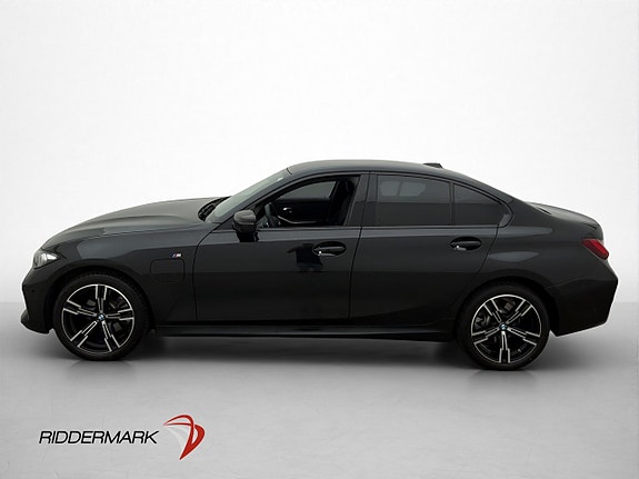 BMW 330e 4 of 30