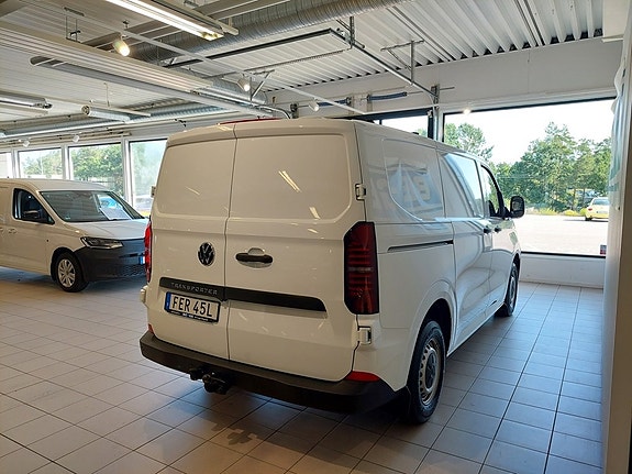 Volkswagen Transporter 4 of 5