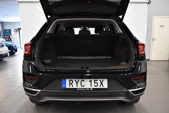 Volkswagen T-Roc 23 of 24