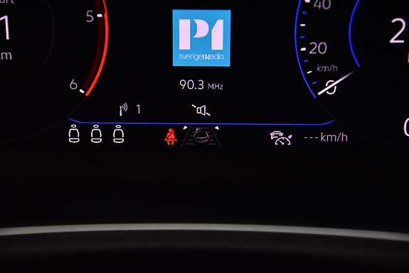 Volkswagen T-Roc 19 of 24