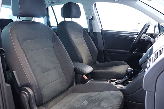 Volkswagen Tiguan 10 of 16