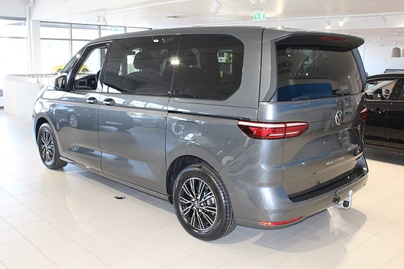 Volkswagen Multivan 4 of 5