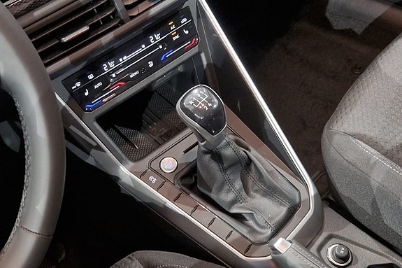 Volkswagen Polo 11 of 13