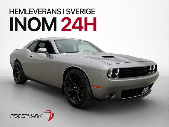 Dodge Challenger 3 of 5