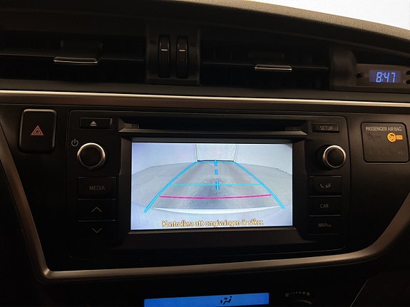 Toyota Auris 21 of 29