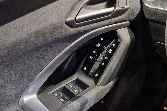 Audi Q5 12 of 19
