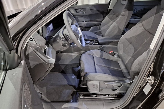 Audi Q3 8 of 16