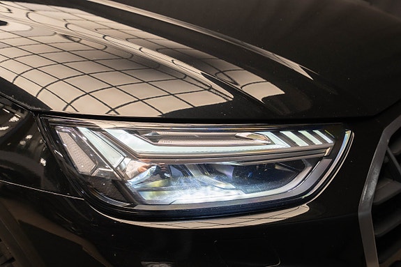 Audi Q5 11 of 26