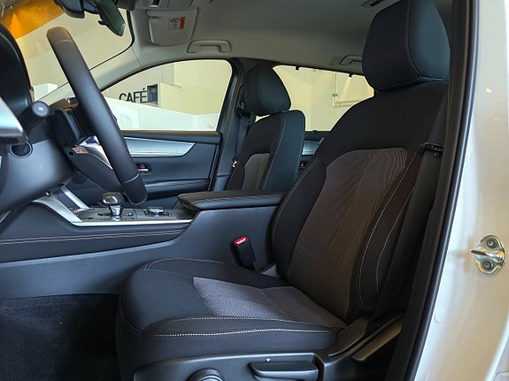 Mazda CX-80 8 of 20