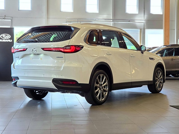 Mazda CX-80 4 of 5