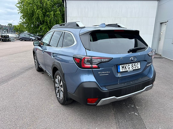Subaru Outback 5 of 5