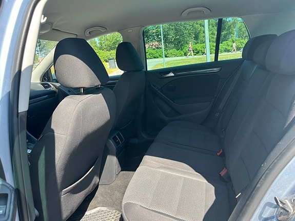 Volkswagen Golf VI 5 of 7