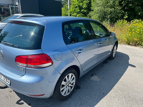 Volkswagen Golf VI 3 of 7
