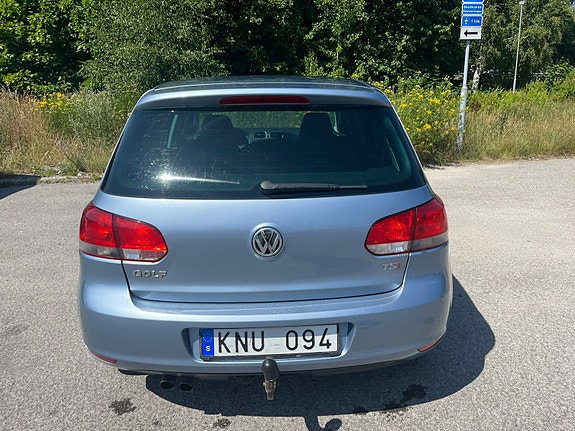 Volkswagen Golf VI 4 of 7