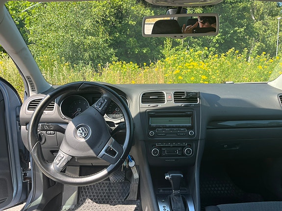 Volkswagen Golf VI 6 of 7