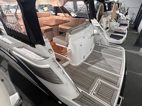 AQUADOR 28 HT | Orust Edition -22 12 of 12