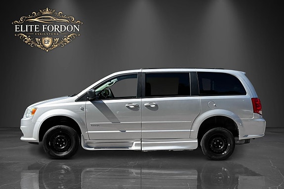 Dodge Grand Caravan 6 of 26