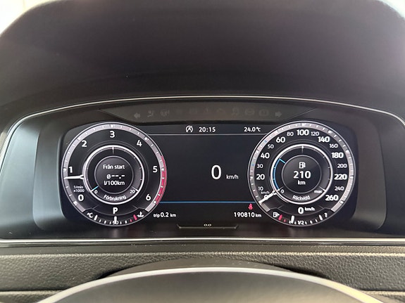Volkswagen Golf Alltrack 17 of 20