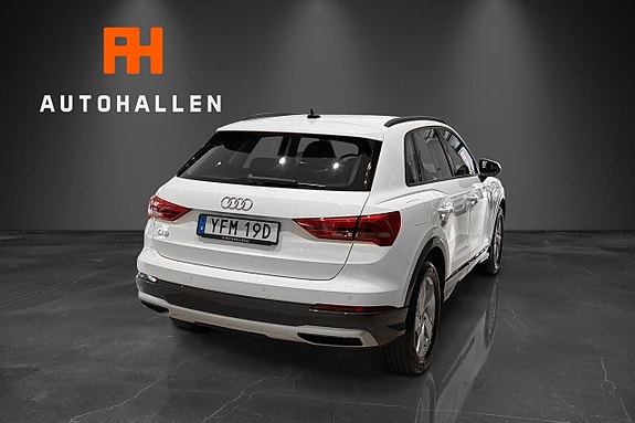 Audi Q3 4 of 5