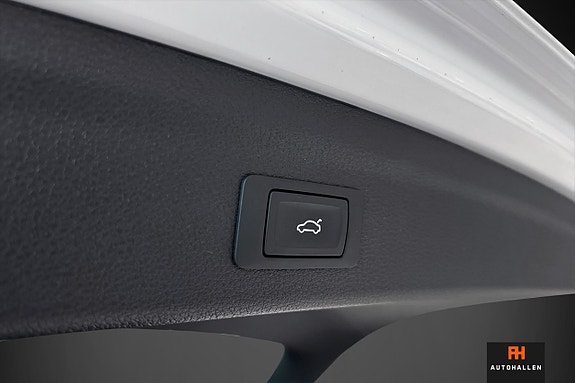 Audi Q3 18 of 28