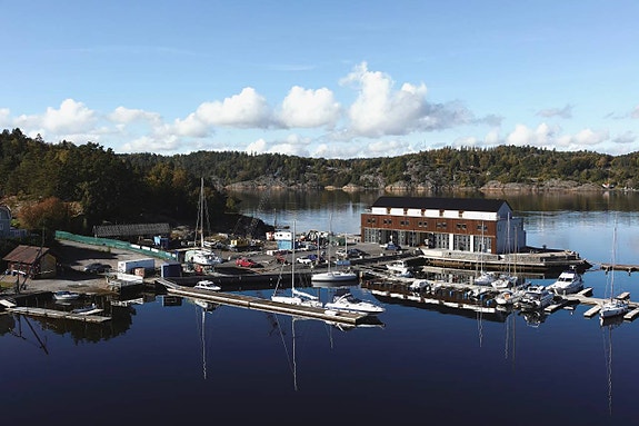Vinterförvaring av båten - Portside marina i Gullmarsfjorden 2 of 2