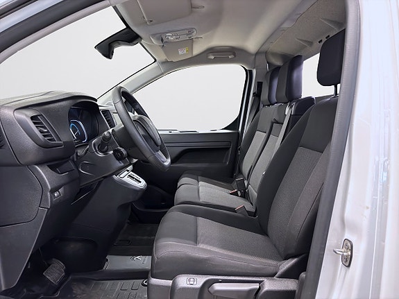 Peugeot e-Expert 11 of 14