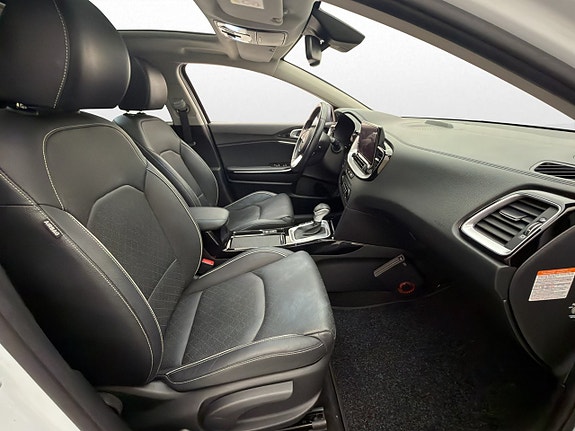 Kia XCeed 9 of 30