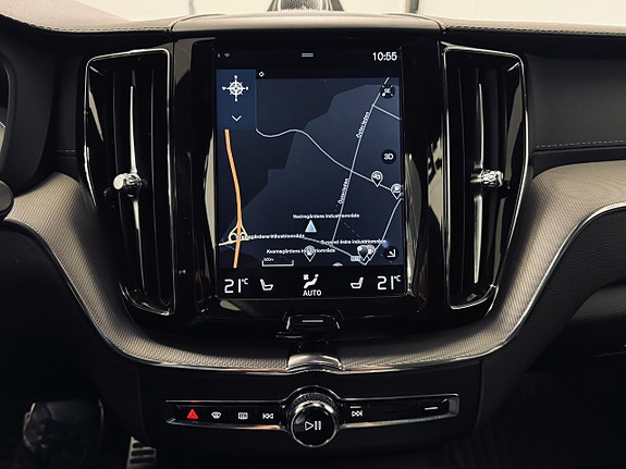 Volvo XC60 22 of 30