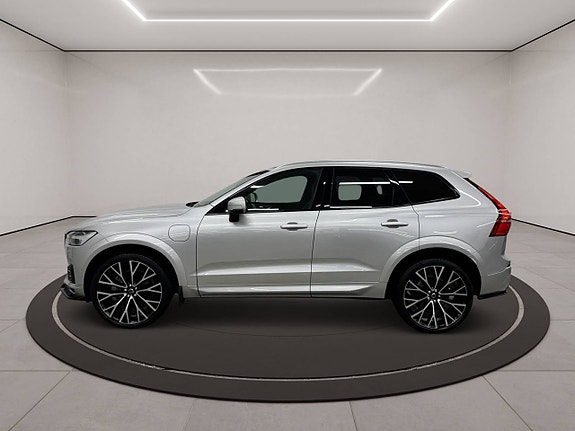 Volvo XC60 6 of 30