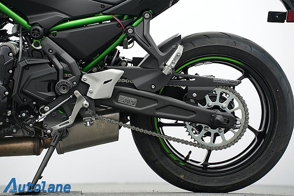 Kawasaki Ninja Z650 *ABS, Endast 41 mil! 15 of 29