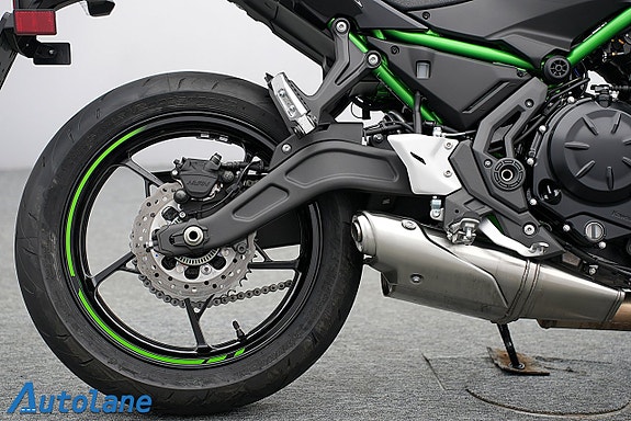 Kawasaki Ninja Z650 *ABS, Endast 41 mil! 10 of 29
