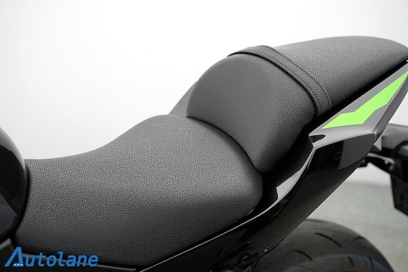 Kawasaki Ninja Z650 *ABS, Endast 41 mil! 18 of 29