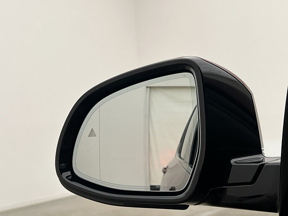 BMW iX3 11 of 30