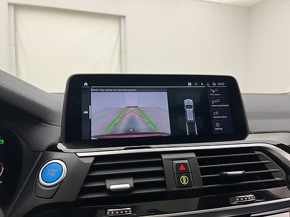 BMW iX3 22 of 30