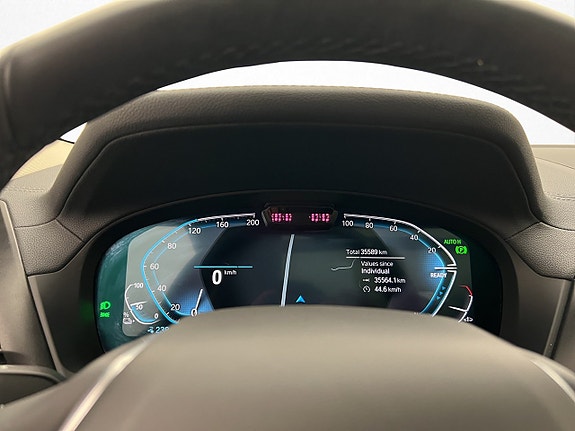 BMW iX3 20 of 30