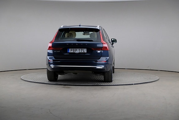 Volvo XC60 2 of 3