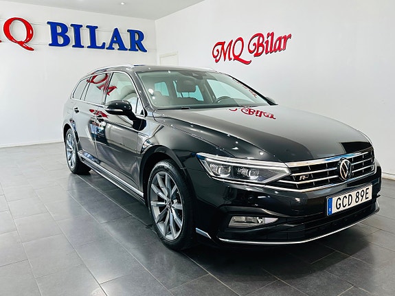 Volkswagen Passat 2 of 28