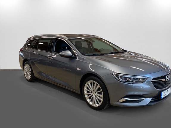 Opel Insignia 3 of 5
