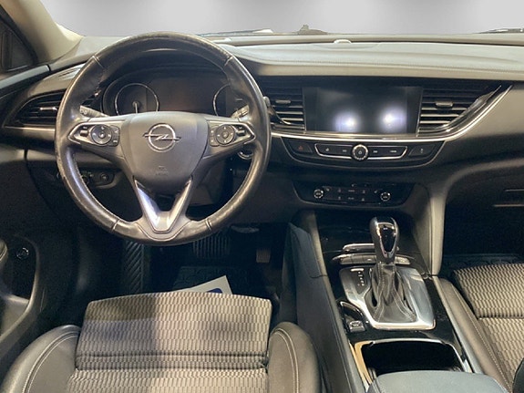 Opel Insignia 6 of 10
