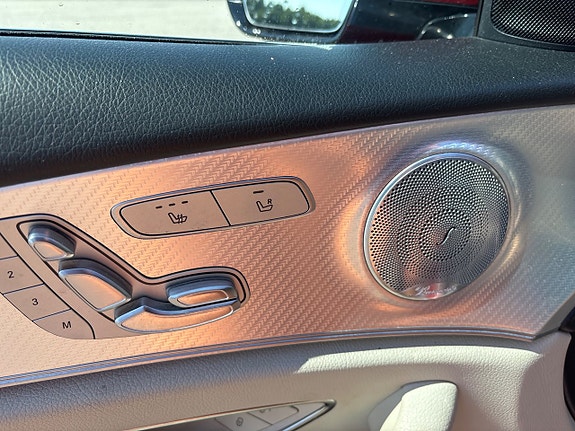 Mercedes-Benz E220 d 8 of 10