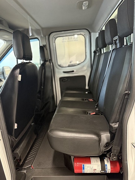 Ford Transit 14 of 16
