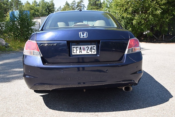 Honda Accord 4 of 5