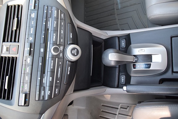 Honda Accord 13 of 19