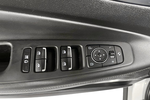 Hyundai Santa Fe 24 of 30