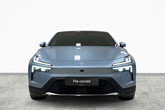 Polestar 4 3 of 5