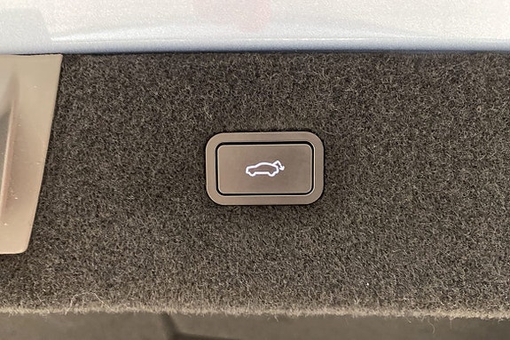 Polestar 4 16 of 17