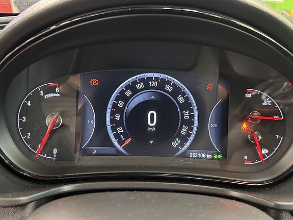 Opel Insignia 7 of 17