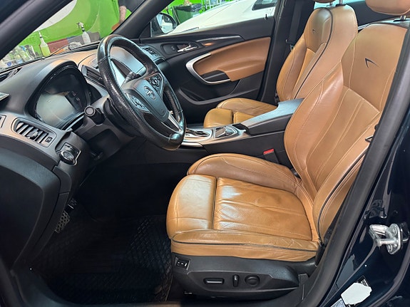 Opel Insignia 3 of 5