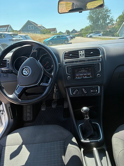 Volkswagen Polo 4 of 5